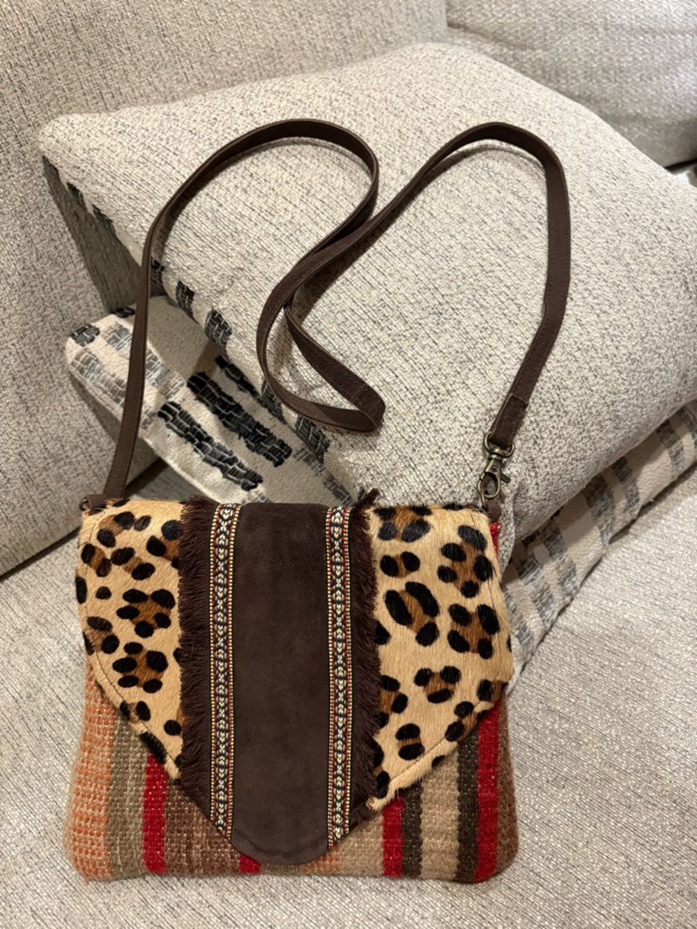 Brown Leopard-Accent Crossbody Bag with Striped Woven Body
